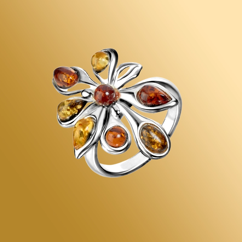 Кольца посеребрение с янтарем